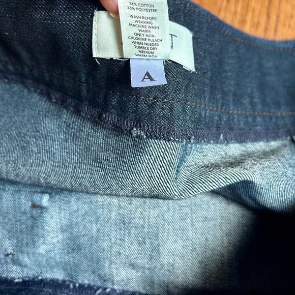 Ann Taylor Denim Skirt - Picture 4 of 7